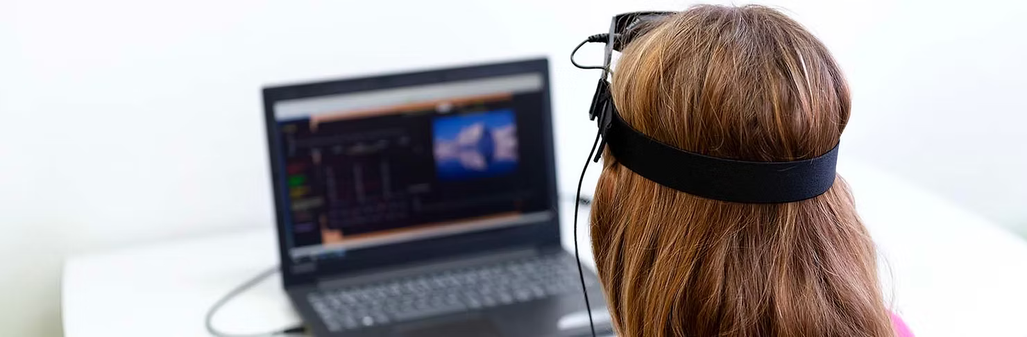 How-can-neurofeedback-devices-enhance-brain-activity CONKA